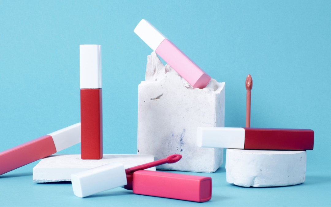 La routine maquillage minimaliste: astuces pratiques tendances et produits essentiels